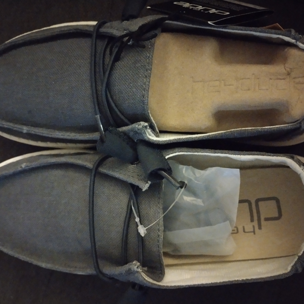 Hey Dude size 7 womens